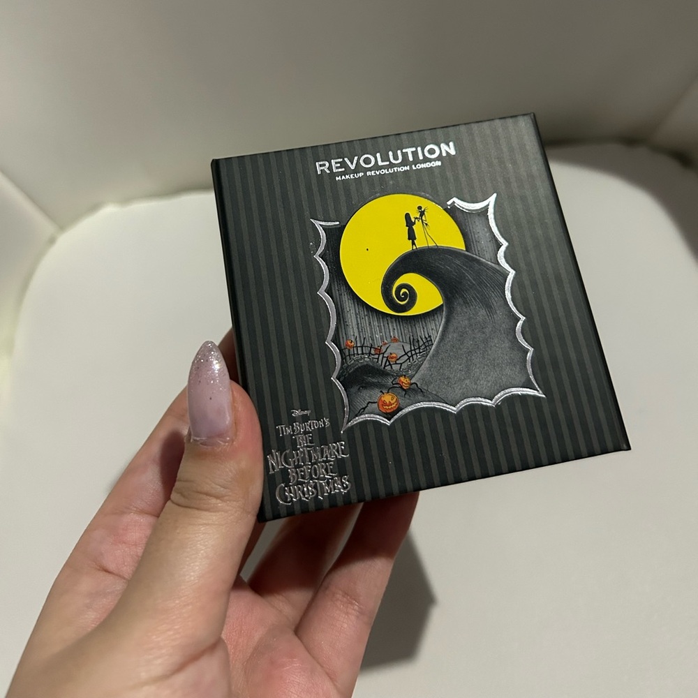 Makeup Revolution Highlighter - The Nightmare Before Christmas Edition
